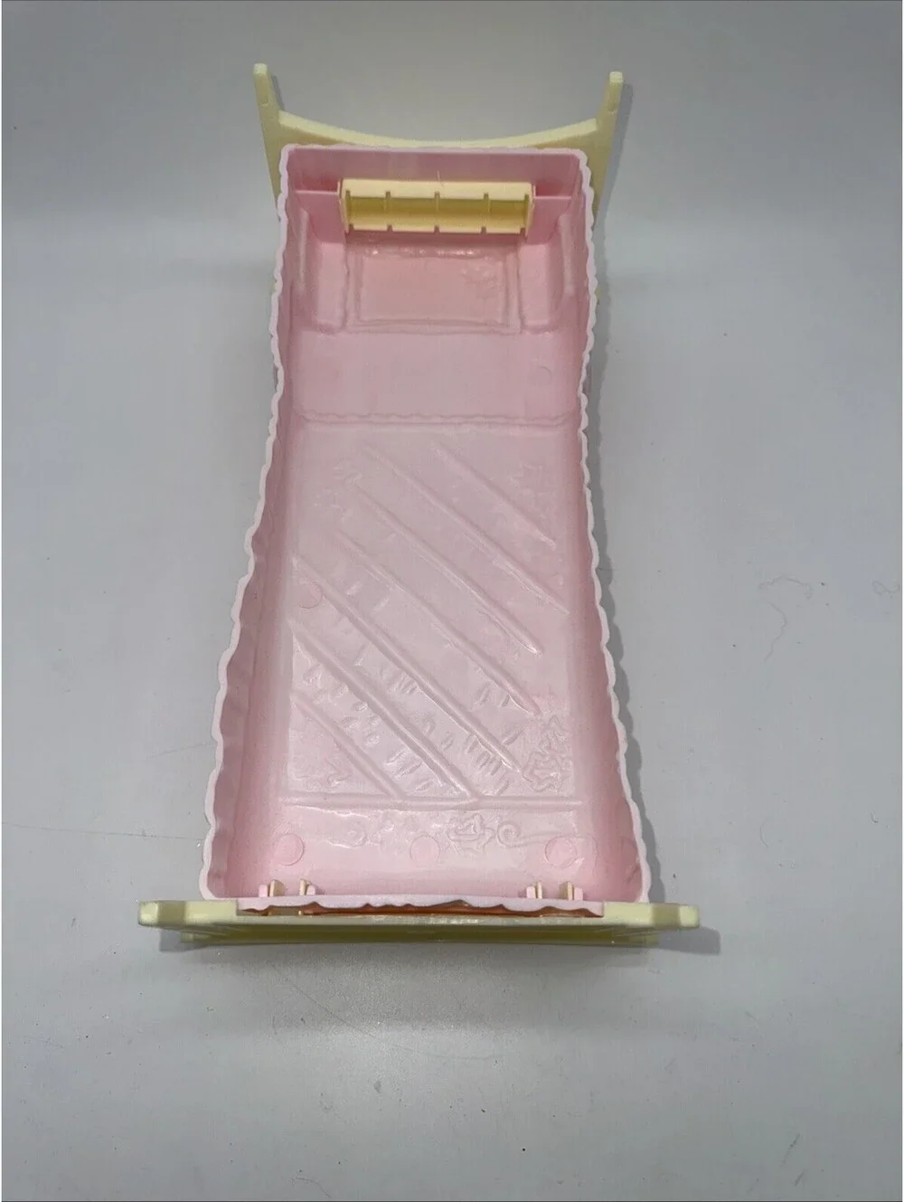 Vintage Barbie Bed Susy Goose?